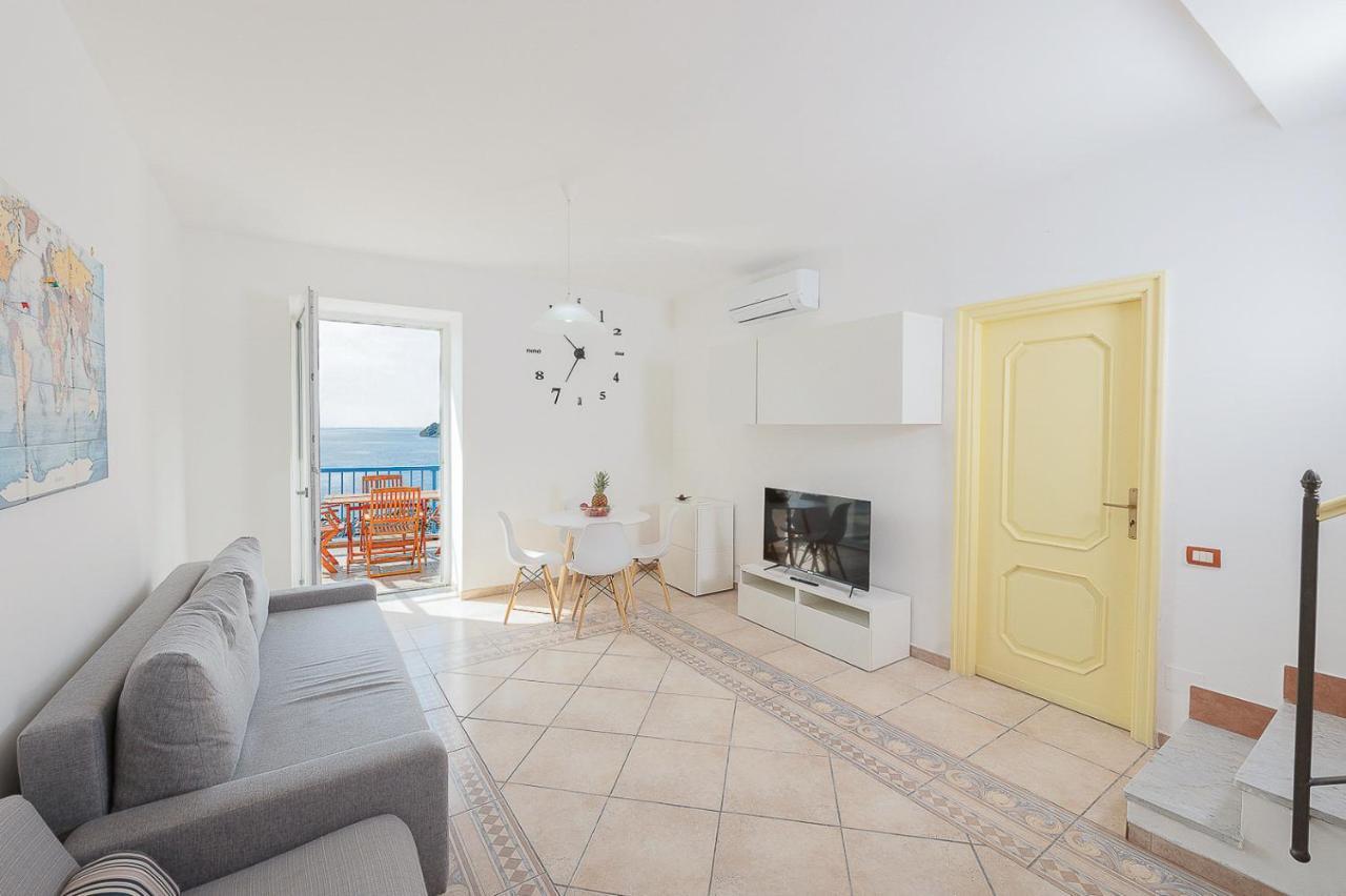 La Procidana House - Corricella Exlusive Terrace Villa Eksteriør bilde